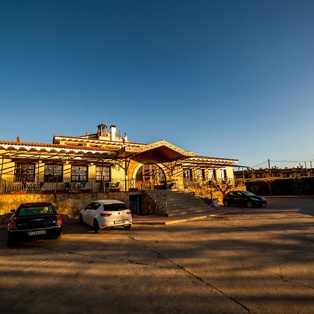 Hotel De Montana Rubielos Rubielos De Mora Eksteriør billede