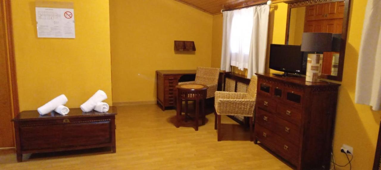 Hotel De Montana Rubielos Rubielos De Mora Eksteriør billede