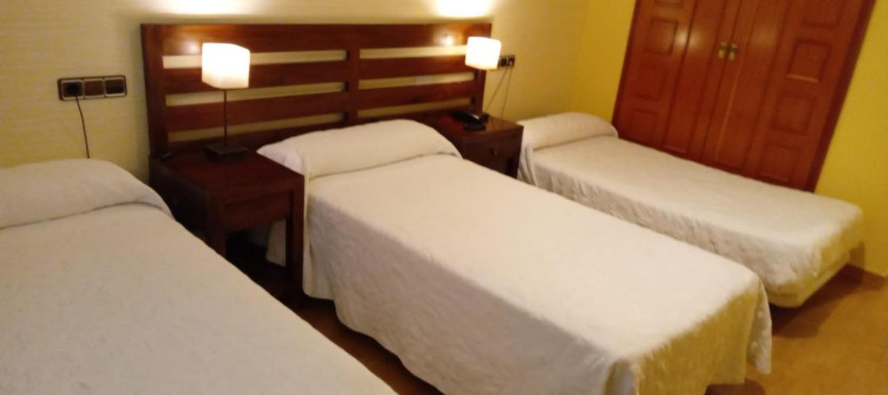 Hotel De Montana Rubielos Rubielos De Mora Eksteriør billede