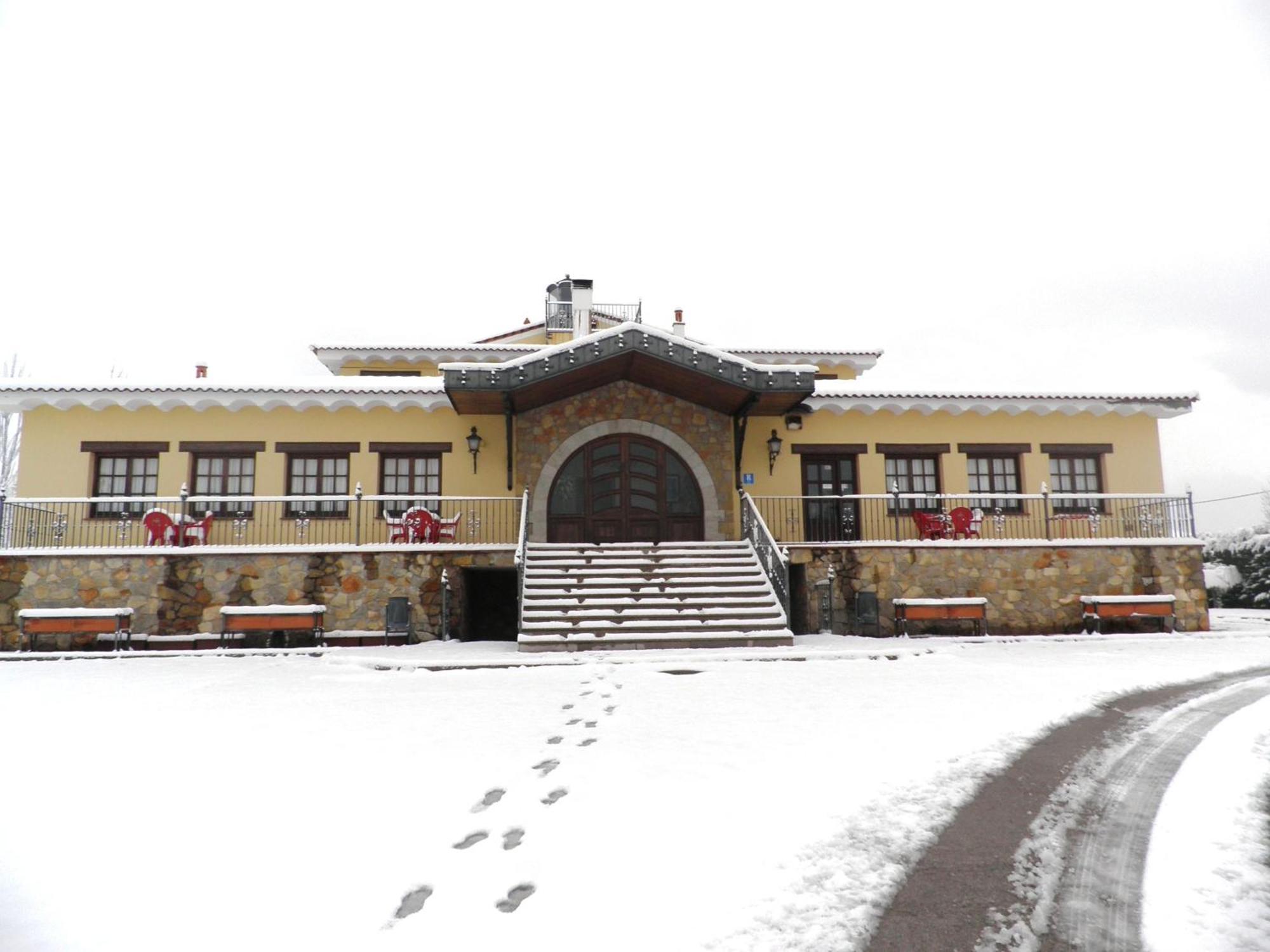 Hotel De Montana Rubielos Rubielos De Mora Eksteriør billede