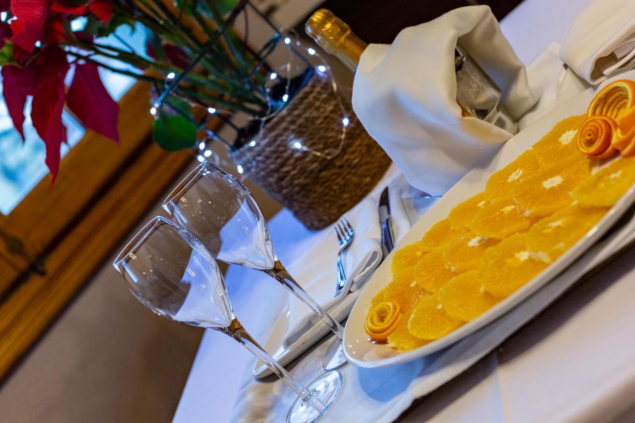 Hotel De Montana Rubielos Rubielos De Mora Eksteriør billede