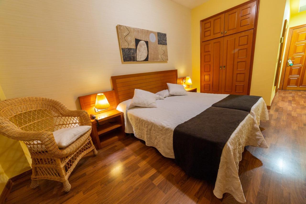 Hotel De Montana Rubielos Rubielos De Mora Eksteriør billede